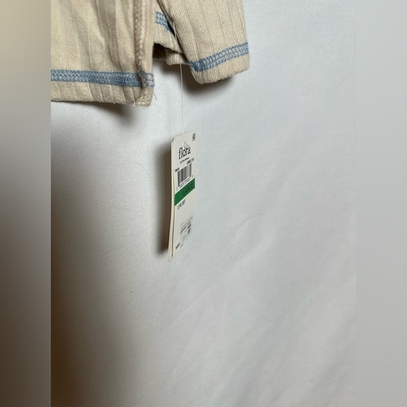 NWT Flora by Flora Nikrooz Pajama Set (top and bottom) - Picture 9 of 9